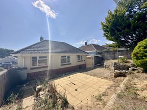 Rear- click for photo gallery